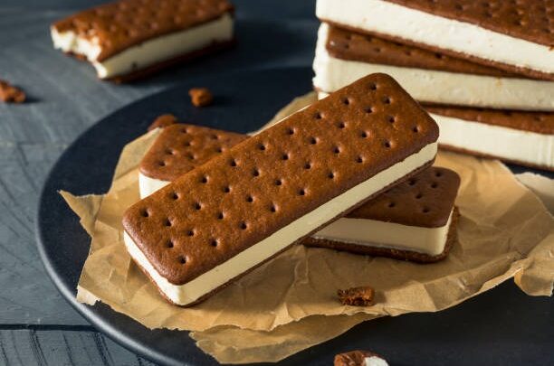 ice cream sandwich